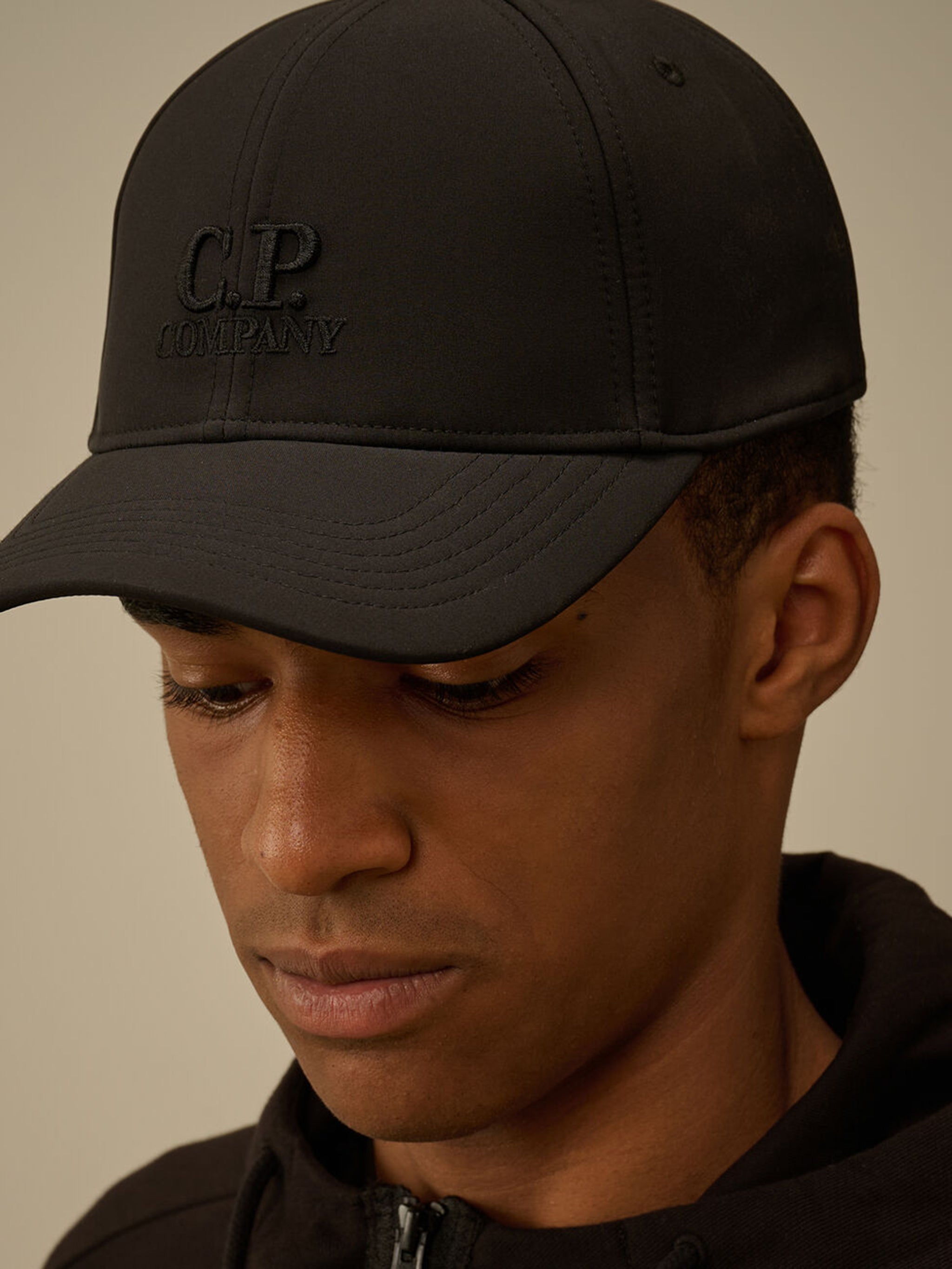 C.P.COMPANY Stylish Baseball Cap for Men - FW25 Collection - Banlieue91 -