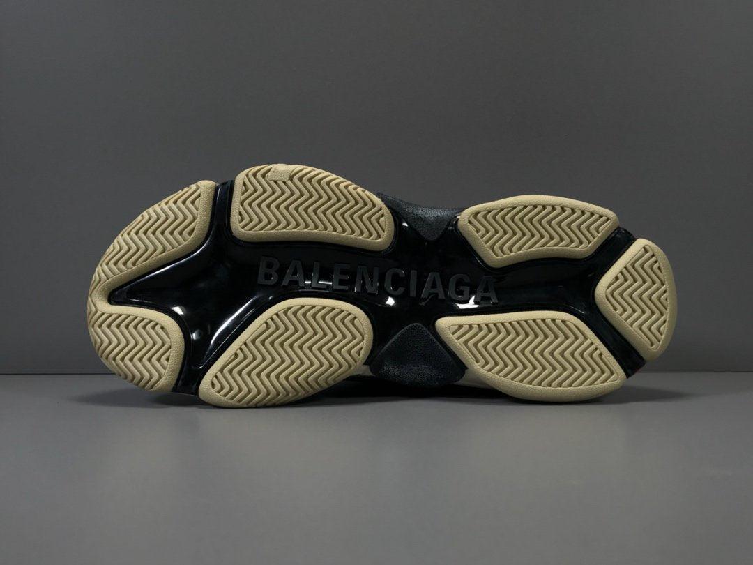 BALENCIAGA TRIPLE S SNEAKER - Banlieue91