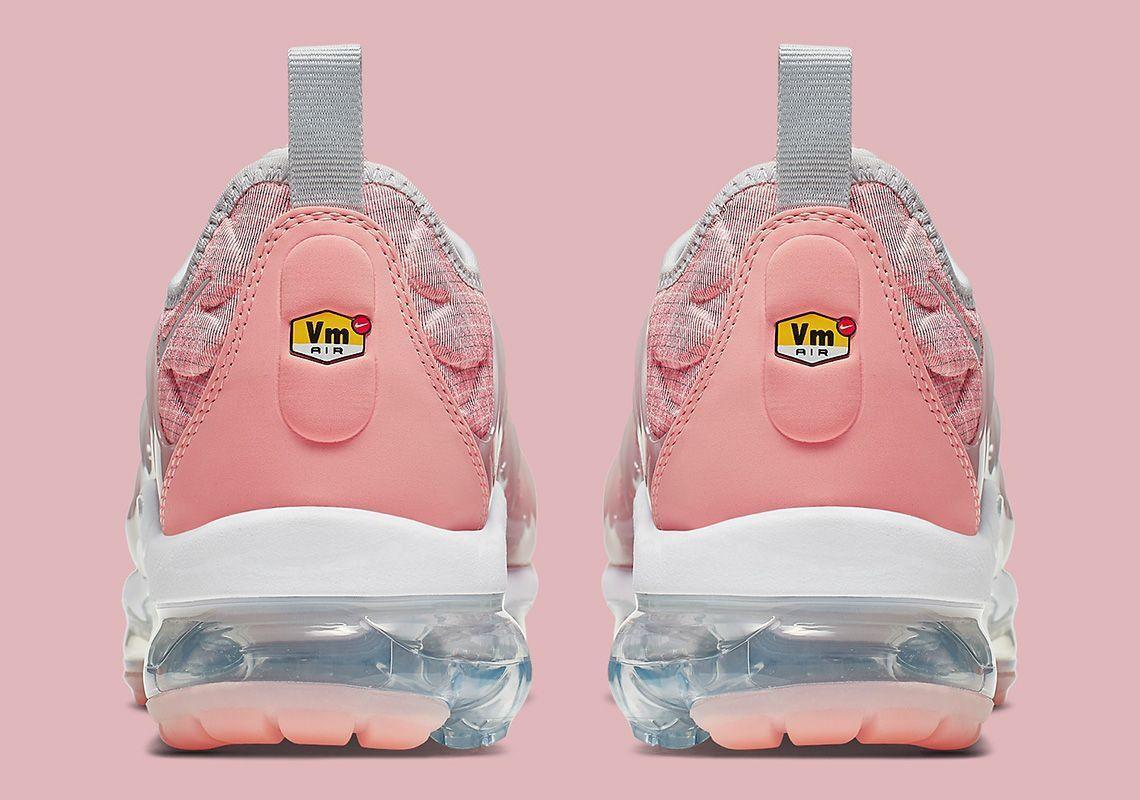 Nike Air VaporMax Plus 'Bleached Coral Pure Platinum' - Banlieue91