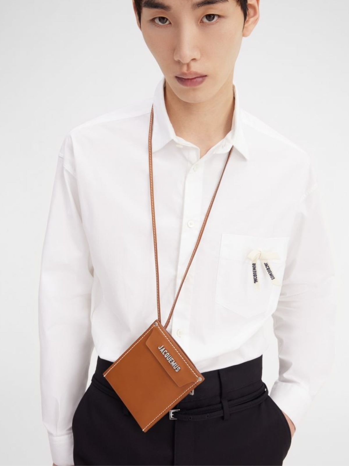 JACQUEMUS Mini Neck Wallet - Banlieue91 -