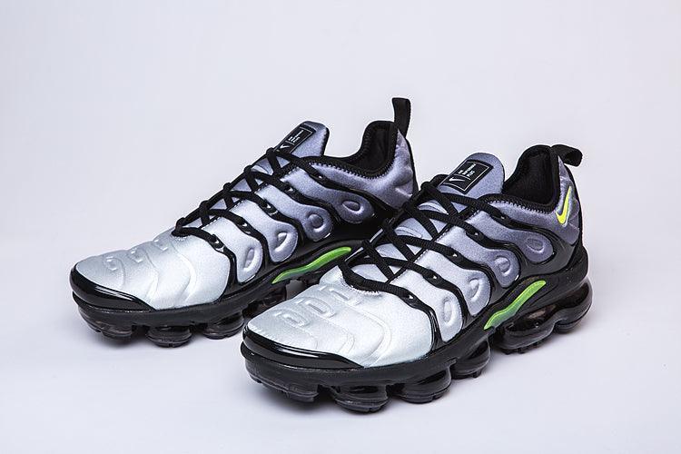 Nike Air VaporMax Plus 'Black Volt' - Banlieue91