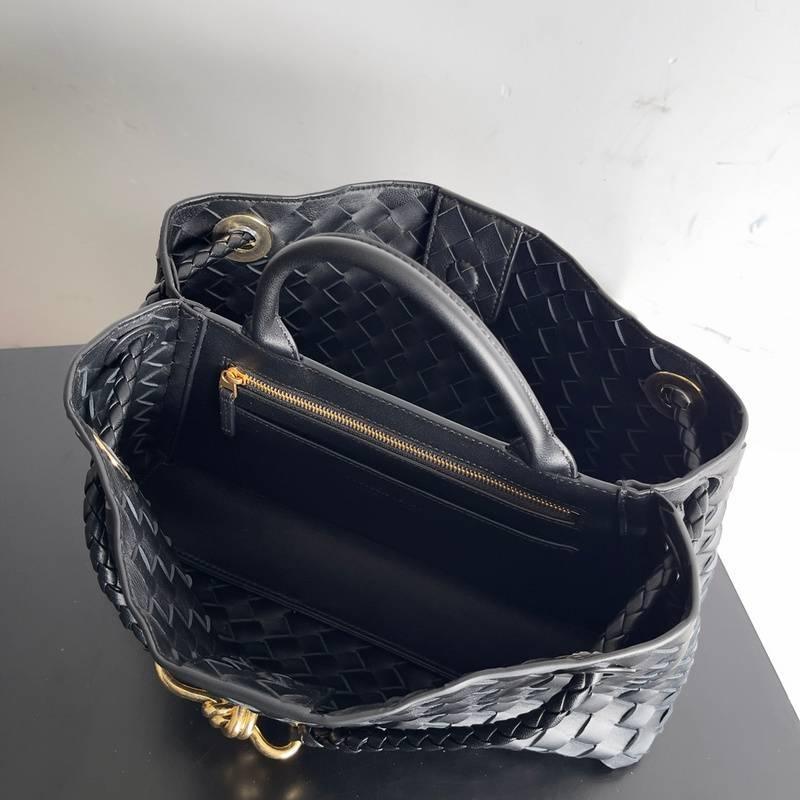 Bottega Veneta Bottega Veneta Andiamo East/West Small Tote Bag - Banlieue91