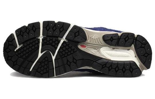 New Balance 2002R Protection Pack Navy - Banlieue91