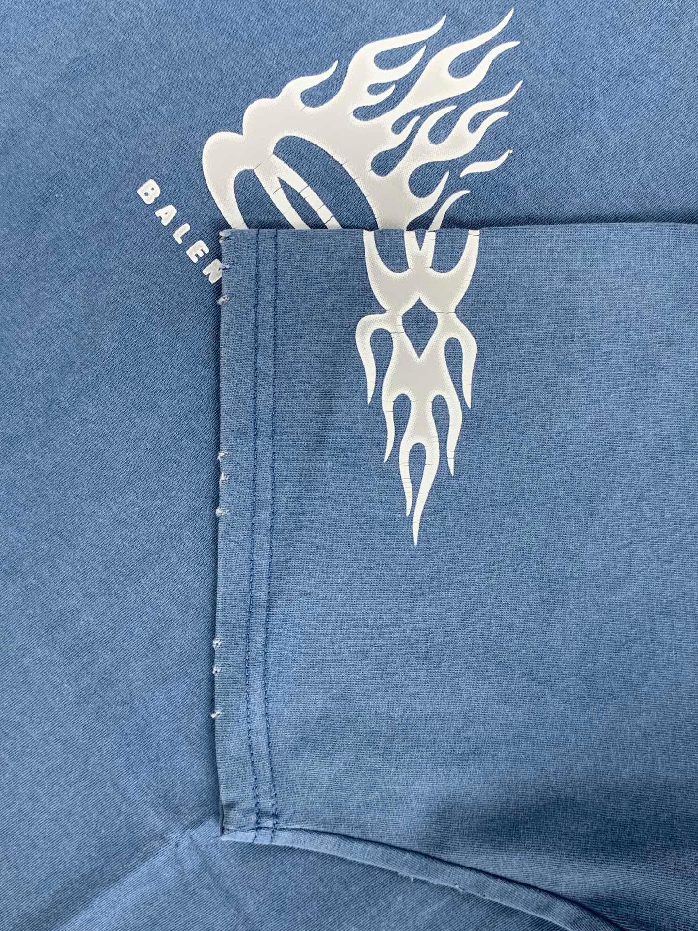 Balenciaga Light Blue T-Shirt Without Collar - Banlieue91