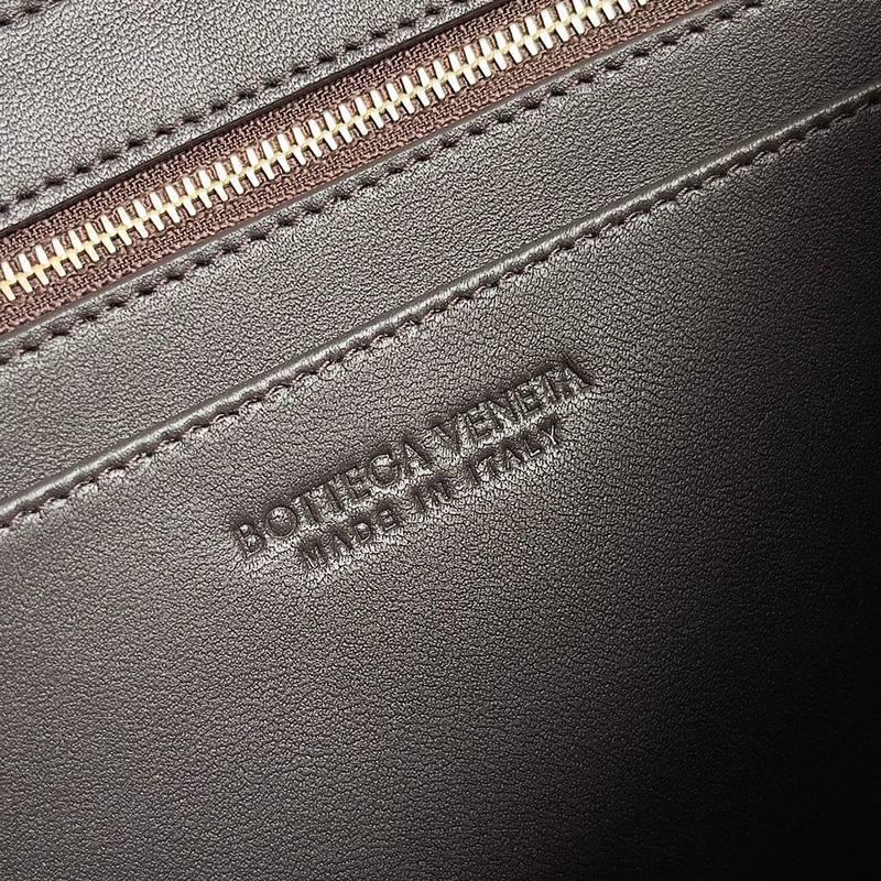 Bottega Veneta Bottega Veneta Andiamo East/West Small Tote Bag - Banlieue91