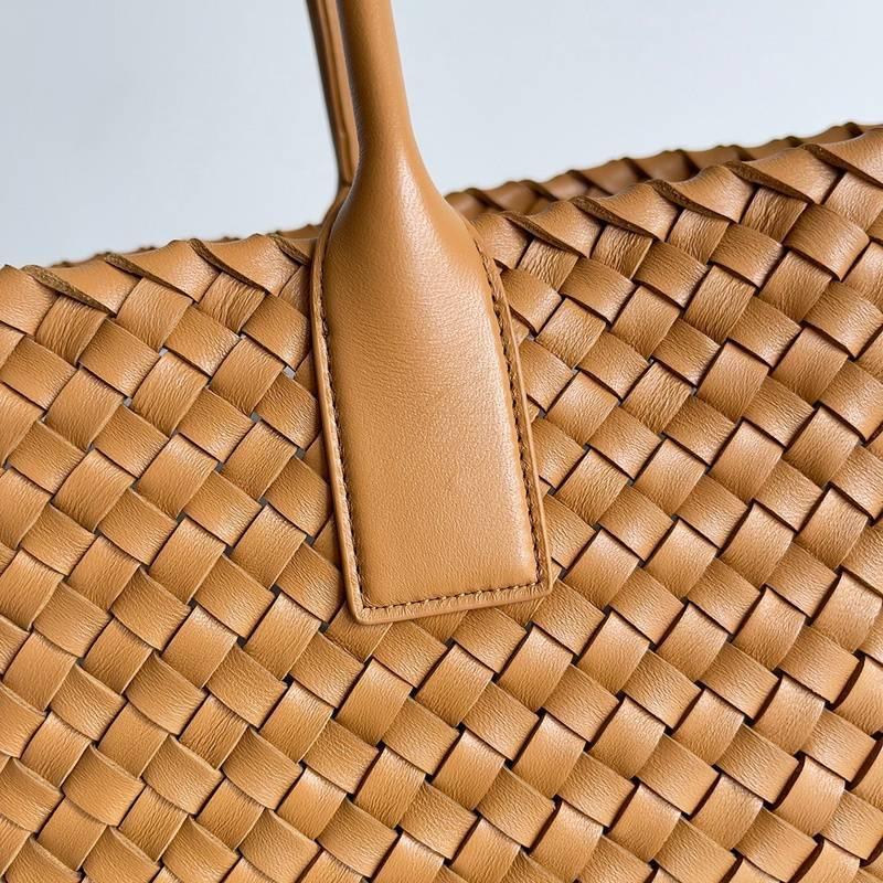 Bottega Veneta Medium Intreccio Leather Bag Tote - Banlieue91