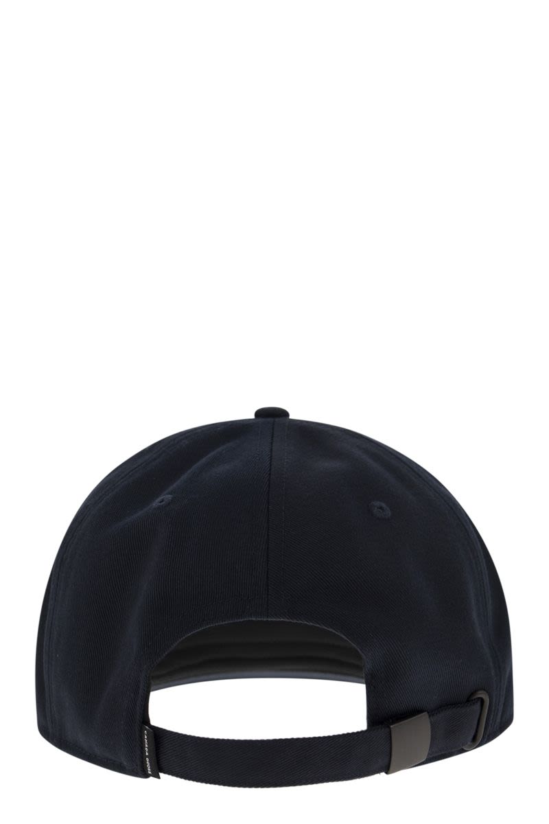 CANADA GOOSE Classic Logo Patch Baseball Hat - Banlieue91 -