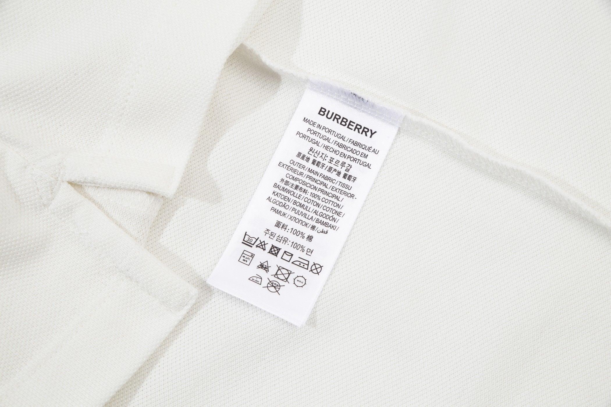 Burberry White T-Shirt With Collar - Banlieue91