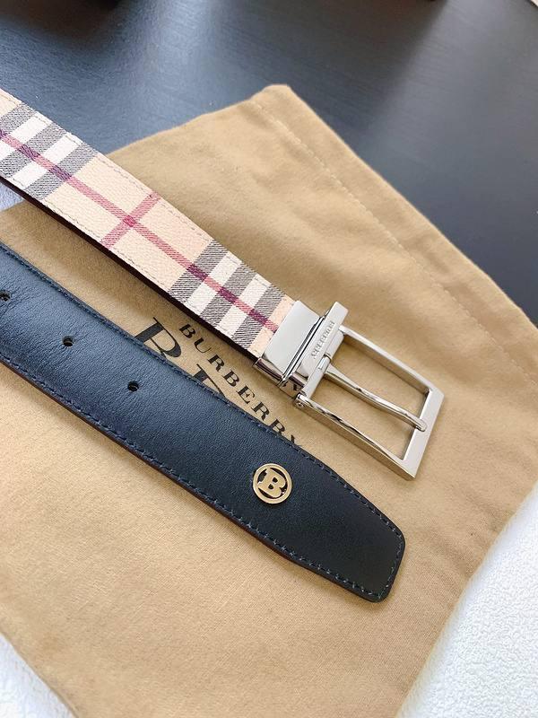 Burberry Leather Vintage Belt - Banlieue91