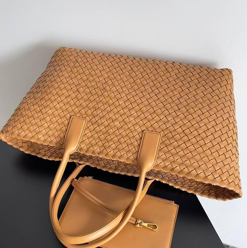 Bottega Veneta Medium Intreccio Leather Bag Tote - Banlieue91