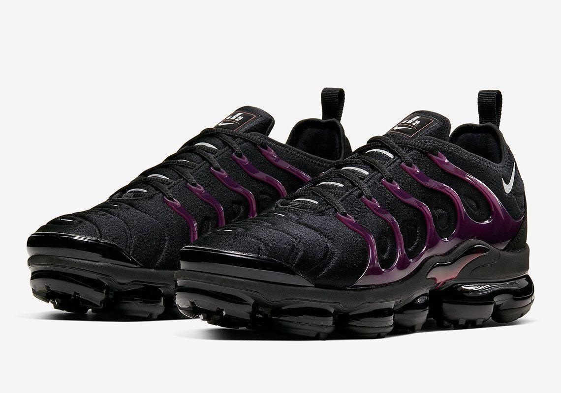 Nike Air VaporMax Plus 'Black Noble Red' - Banlieue91