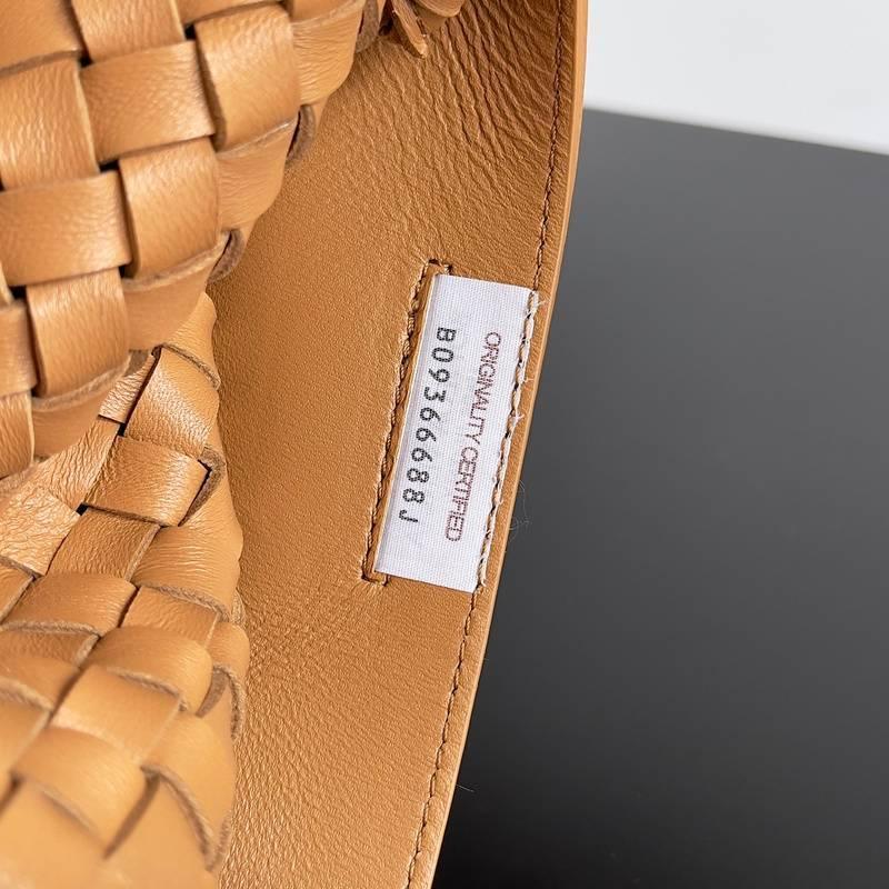 Bottega Veneta Medium Intreccio Leather Bag Tote - Banlieue91
