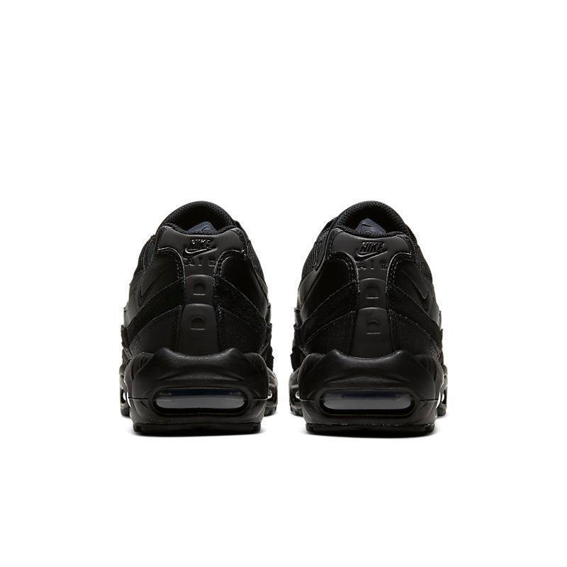 Air Max 95 'Triple Black' - Banlieue91