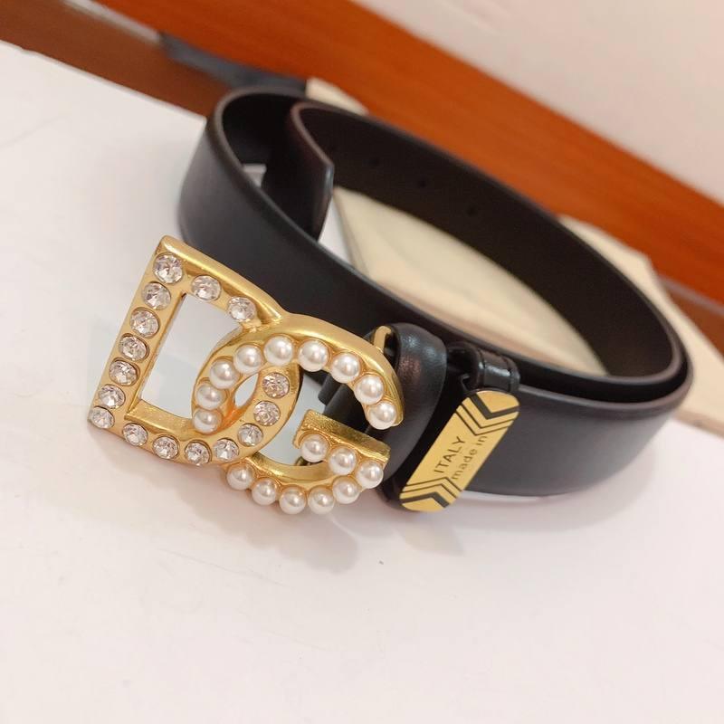 Dolce Gabbana Calfskin belt with bejeweled DG logo 'Black' - Banlieue91