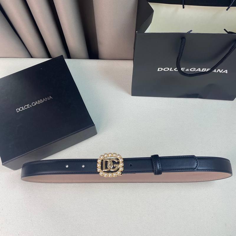 Dolce Gabbana Women Calfskin belt with bejeweled DG logo 'Black' - Banlieue91