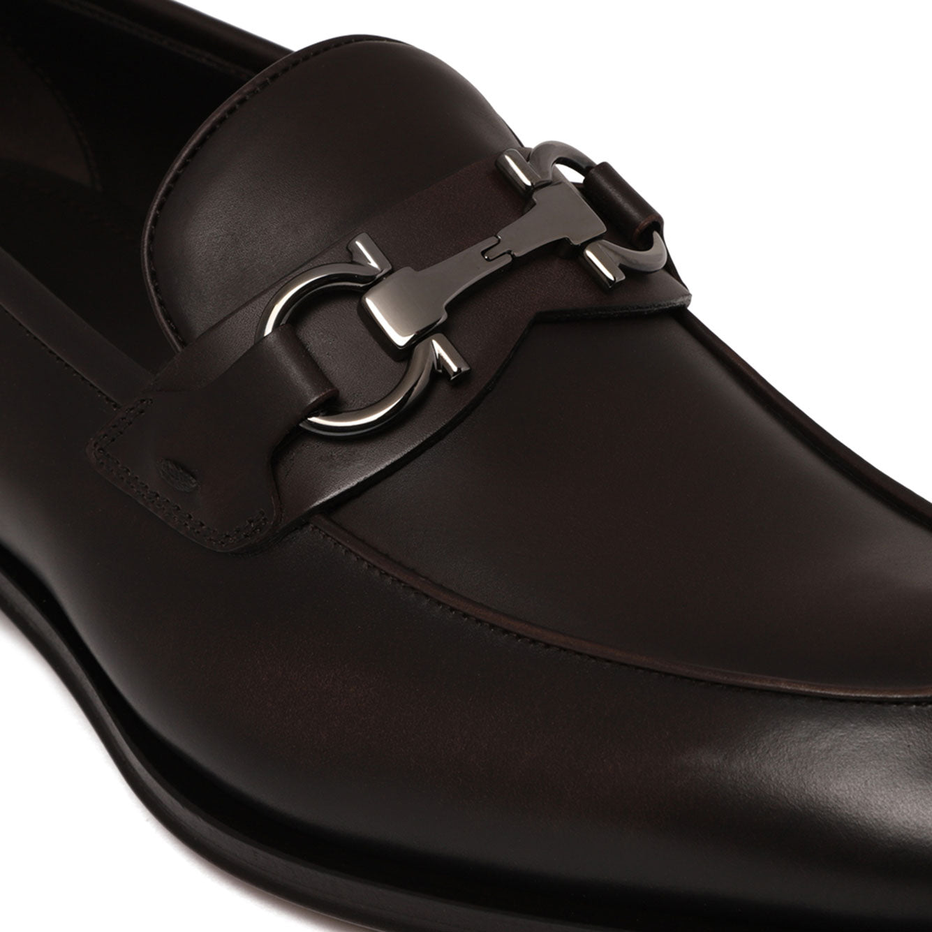 Ferragamo Elegant 100% Leather Flat Shoes for Men - Banlieue91 -
