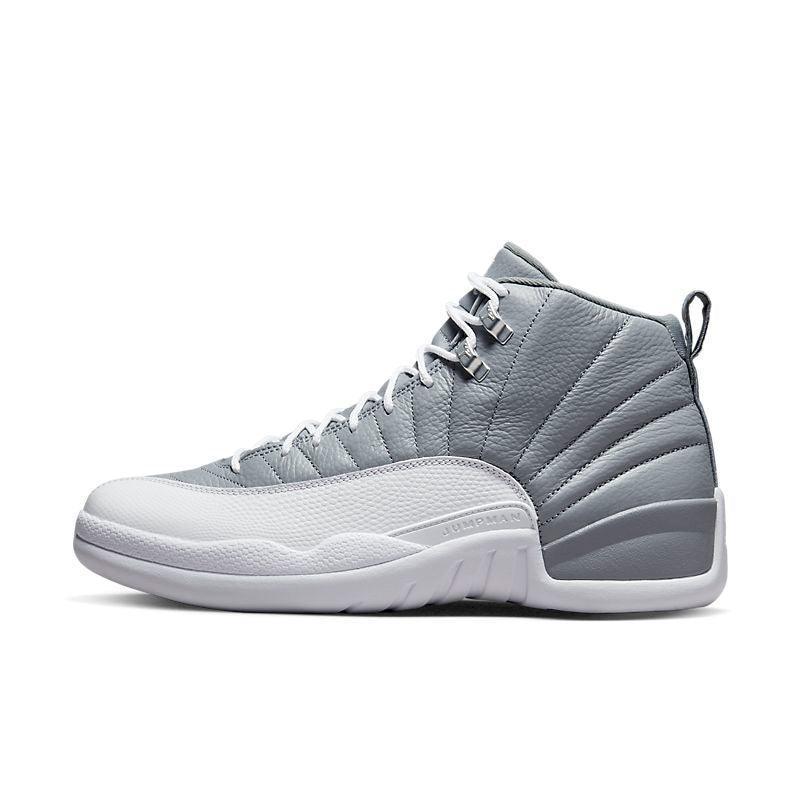 Air Jordan Retro 12 'Stealth' - Banlieue91
