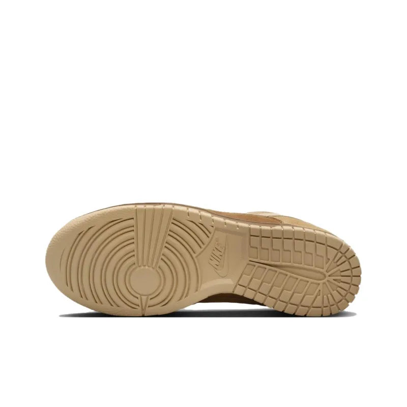 Nike Dunk Low Reverse Maple