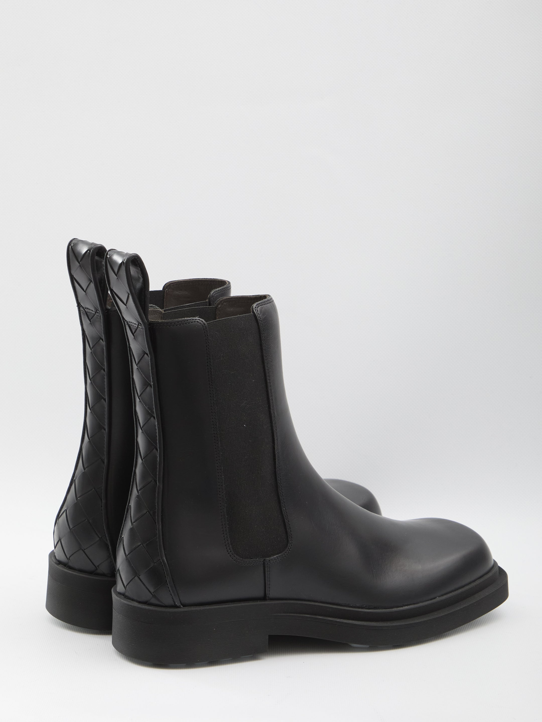 BOTTEGA VENETA Elegant Chelsea Boots for Women - Banlieue91 -