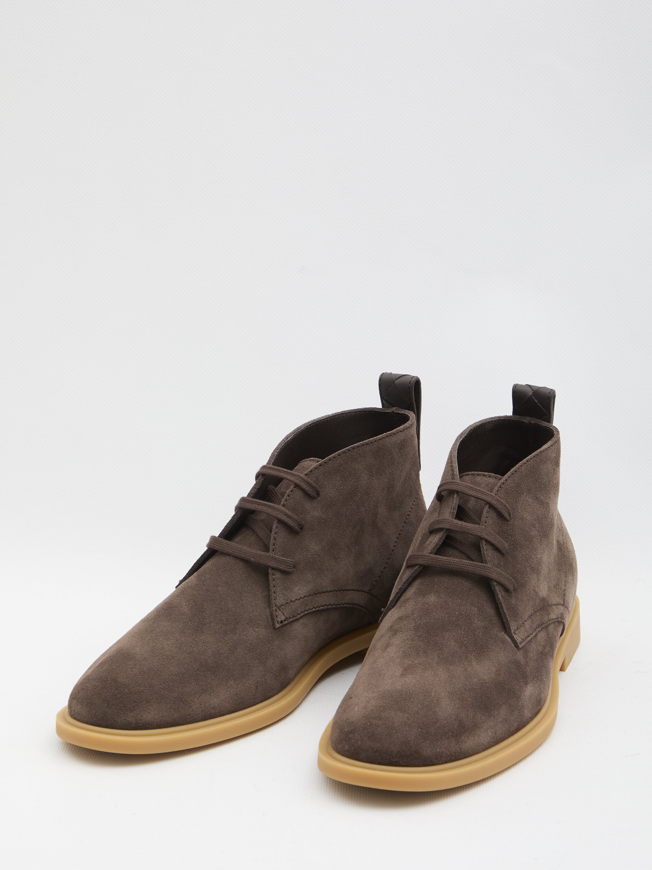 BOTTEGA VENETA Ankle Boots with Lace-Up Closure and Rubber Sole - 2.5 cm Heel Height - Banlieue91 -