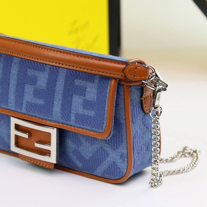 Fendi Baguette Bag - Banlieue91
