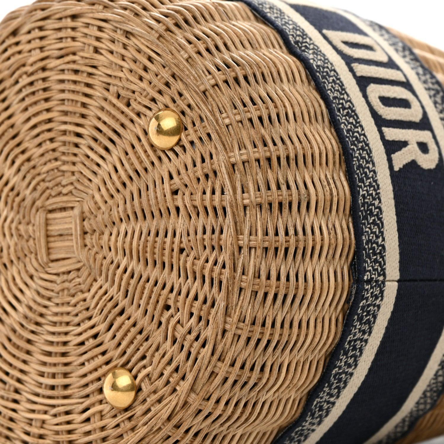 Christian Dior Wicker Oblique Drawstring Bucket Bag - Banlieue91