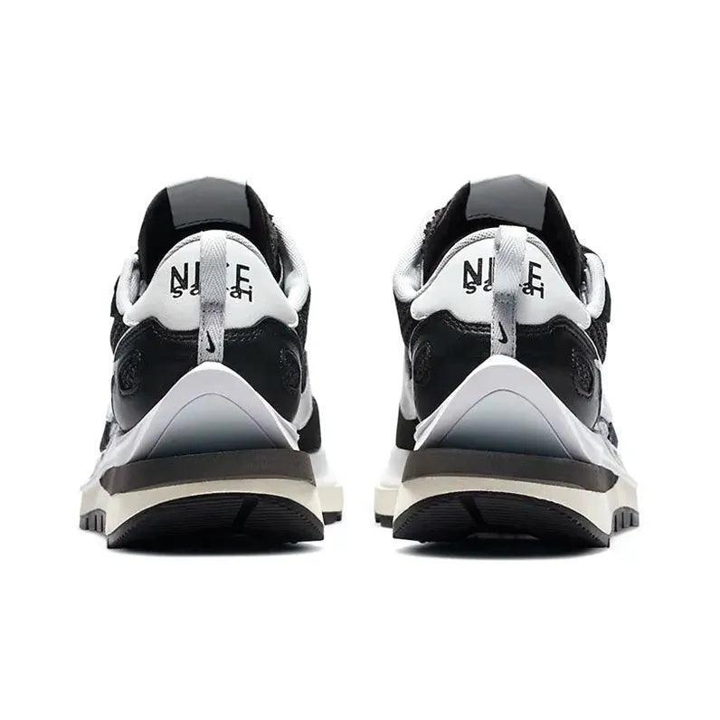 Nike Sacai X VaporWaffle 'Black White' - Banlieue91