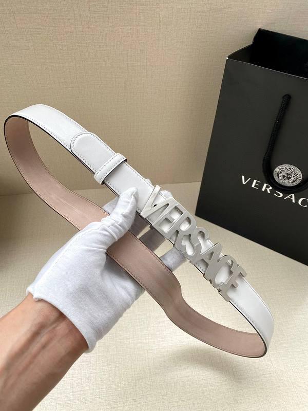 Versace Women's Leather Logo Decorated Buckle Belt - Banlieue91