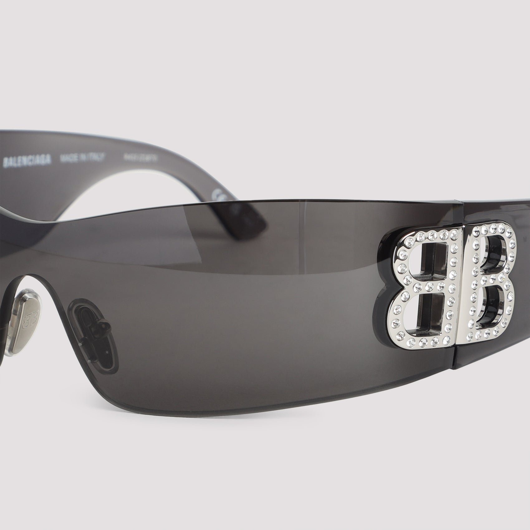 BALENCIAGA Sleek Women's Sunglasses - FW25 Collection - Banlieue91 -