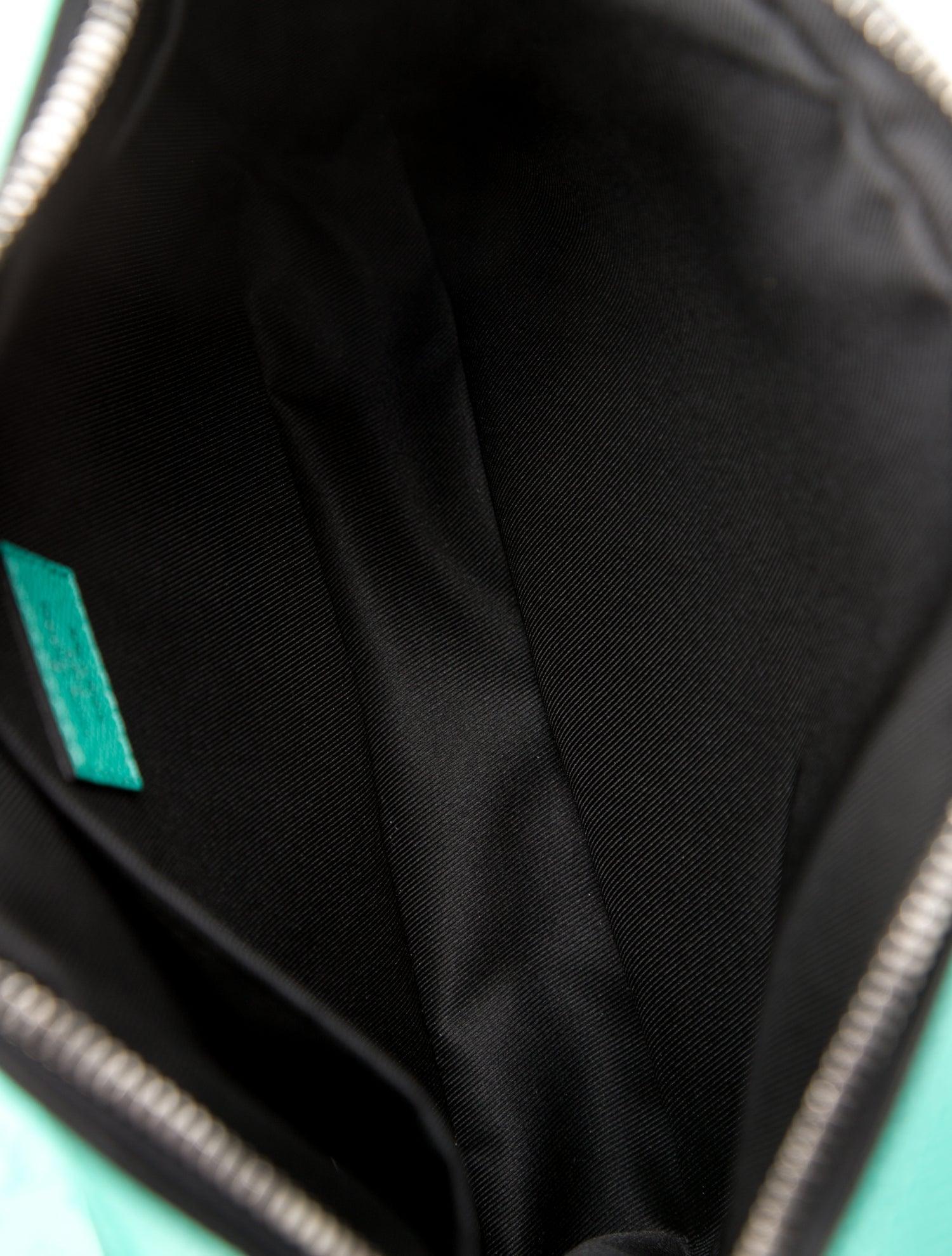 Louis Vuitton Monogram Taïgarama Outdoor Messenger Bag - Banlieue91