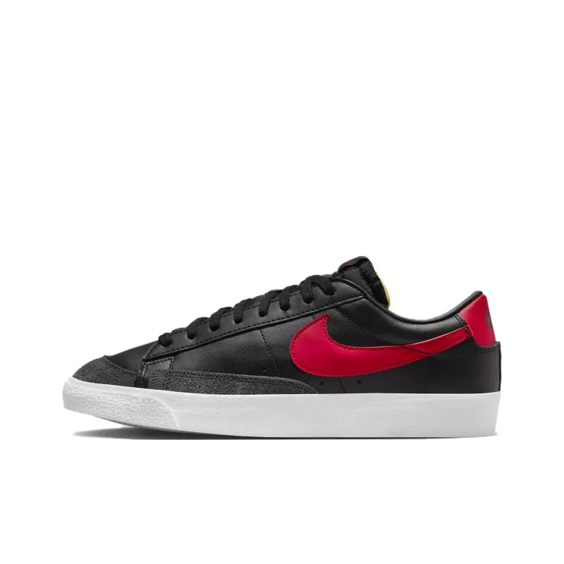 Nike Blazer Low '77 Vintage 'Black University Red' - Banlieue91