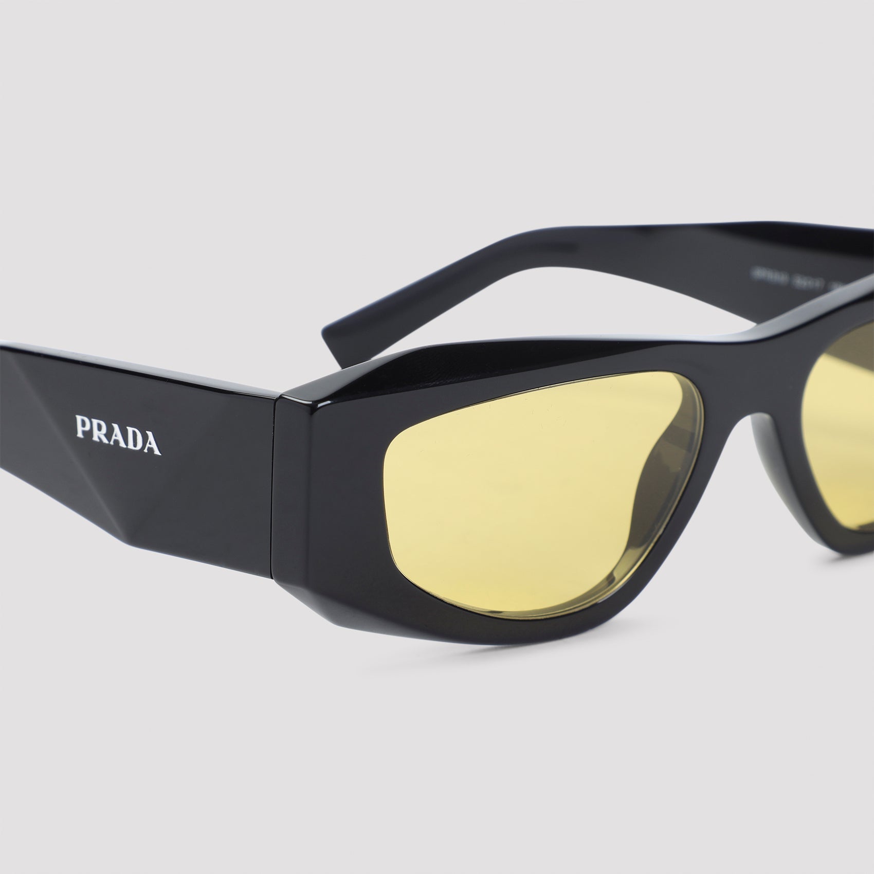 PRADA Bold Rectangular Sunglasses for Men - Banlieue91 -