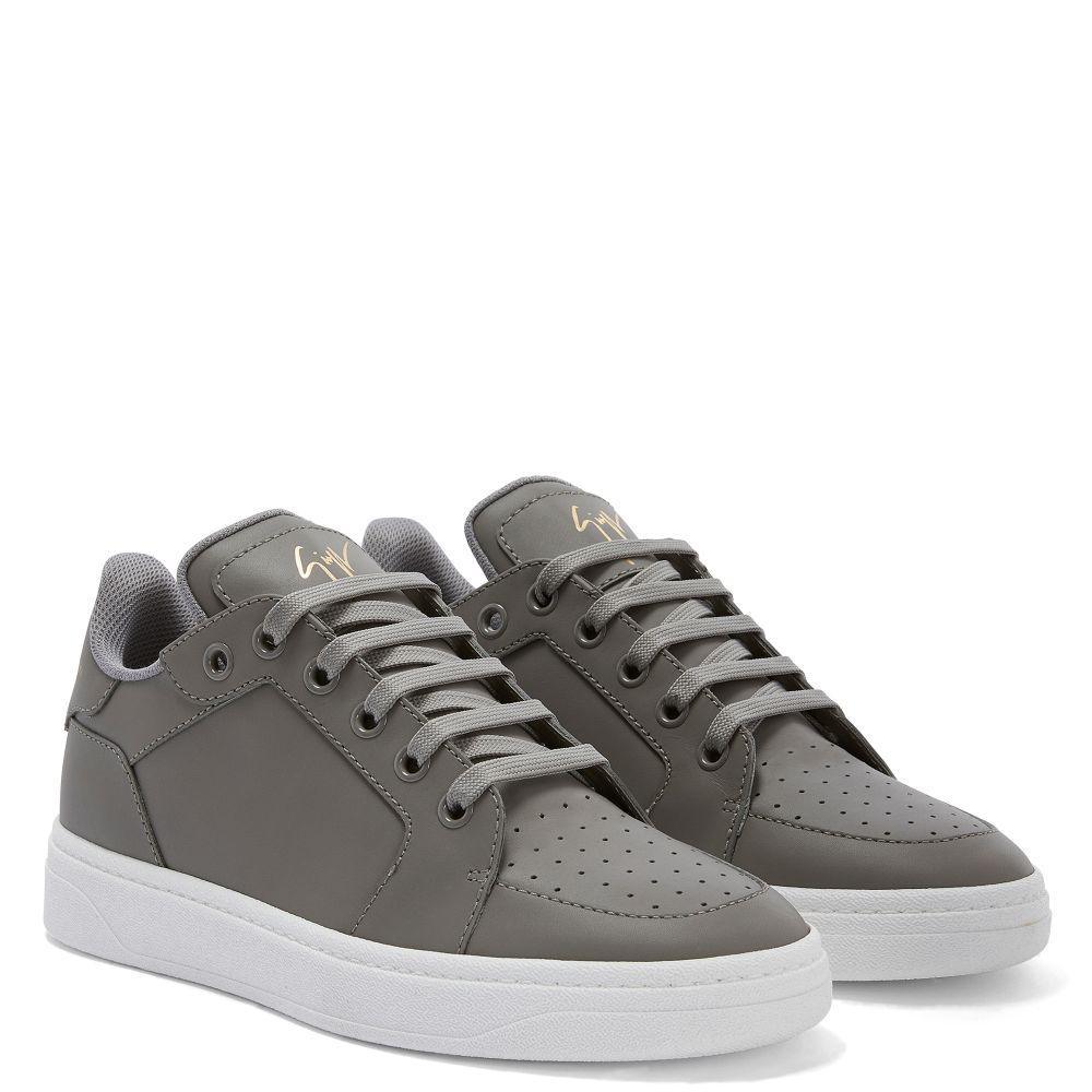 Giuseppe Zanotti GZ94 - Banlieue91