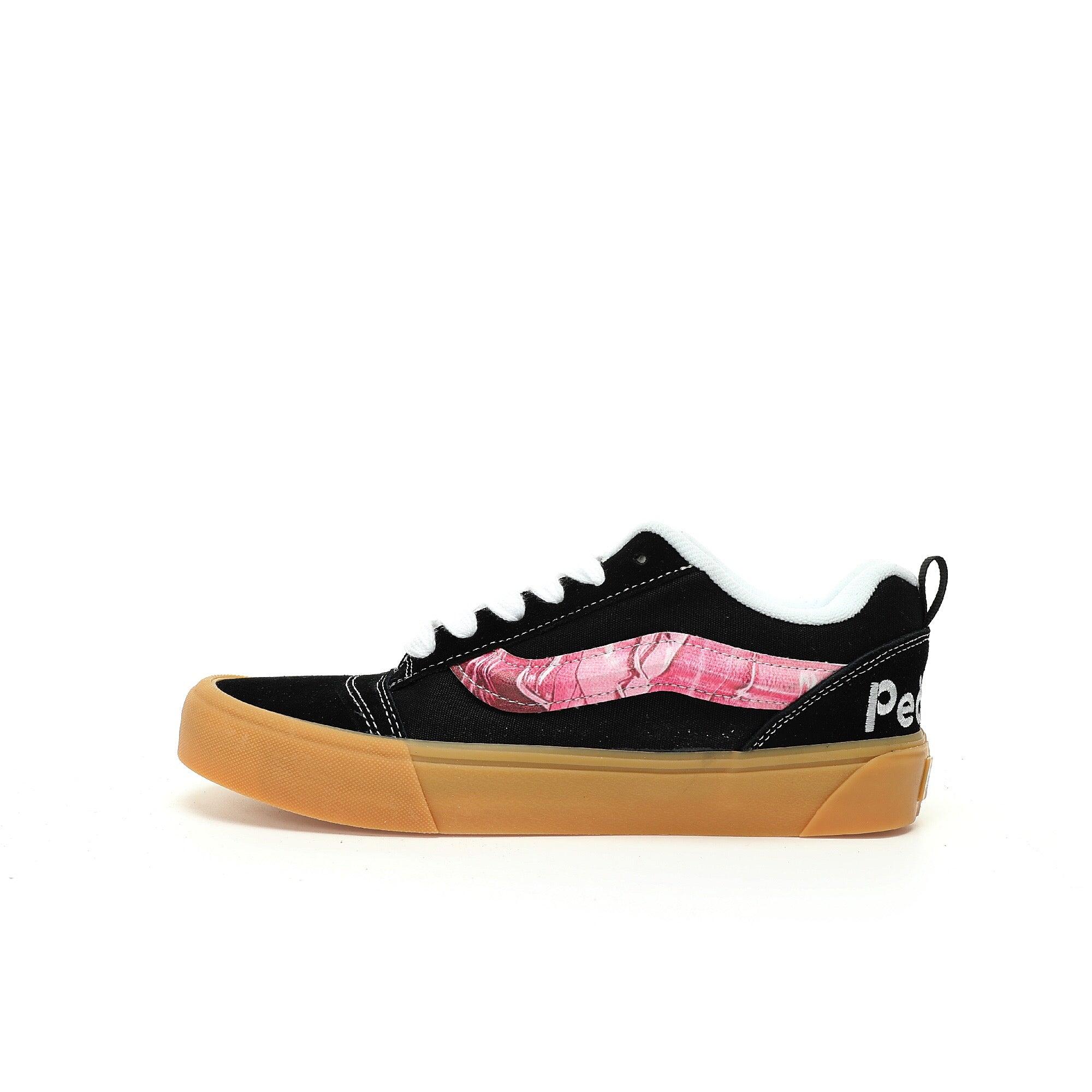 Peaches x Vans Vault Knu-Skool VR3 LX"Black Pink/Gum" - Banlieue91