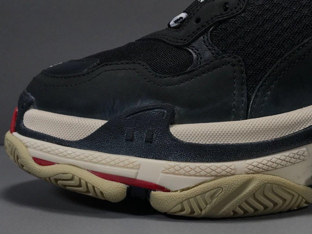 BALENCIAGA TRIPLE S SNEAKER - Banlieue91