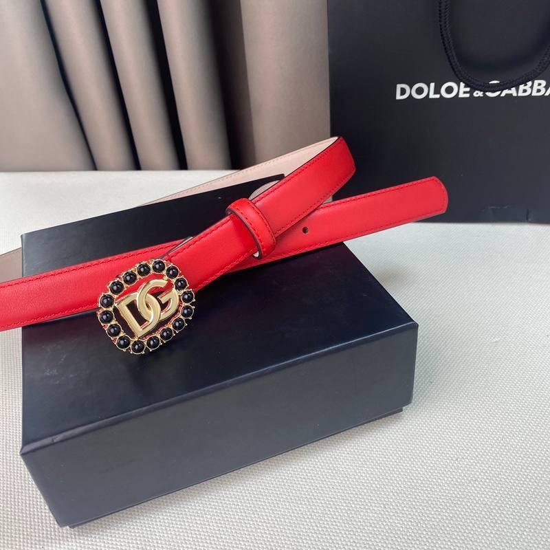 Dolce Gabbana Women Calfskin belt with bejeweled DG logo 'Red' - Banlieue91
