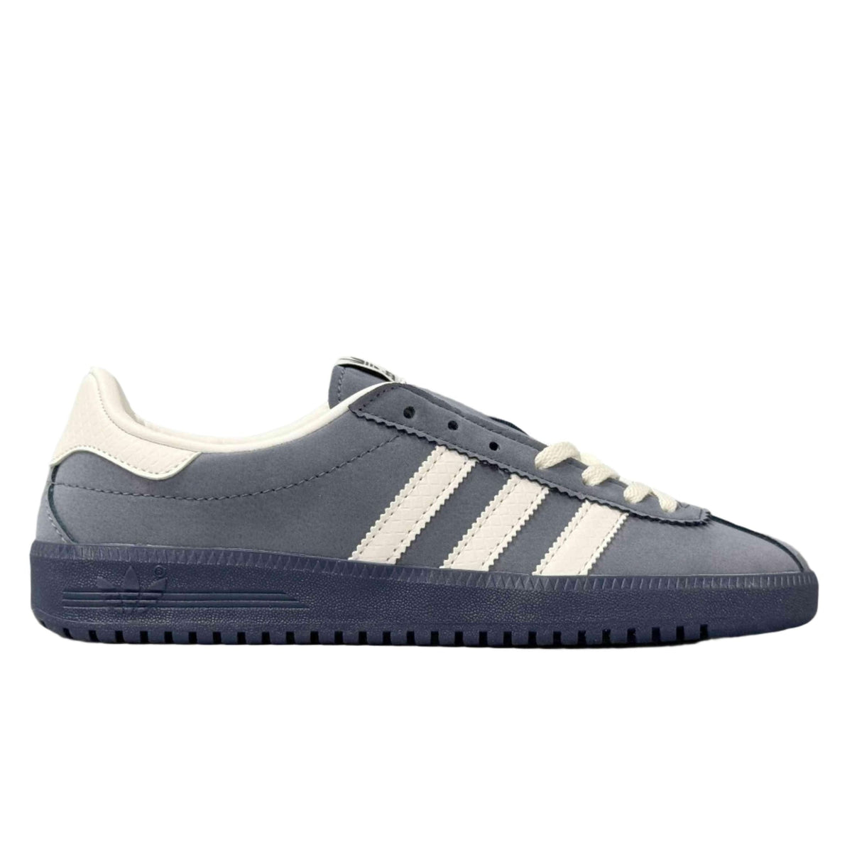Adidas Originals Bermuda 'Preloved Ink' | Banlieue91