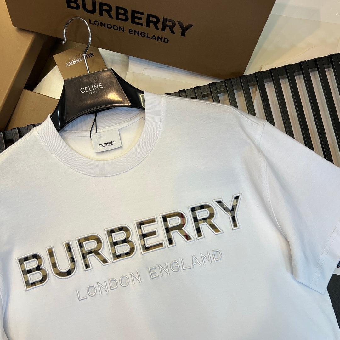 Burberry T-Shirt Without Collar 'White & Gold' - Banlieue91