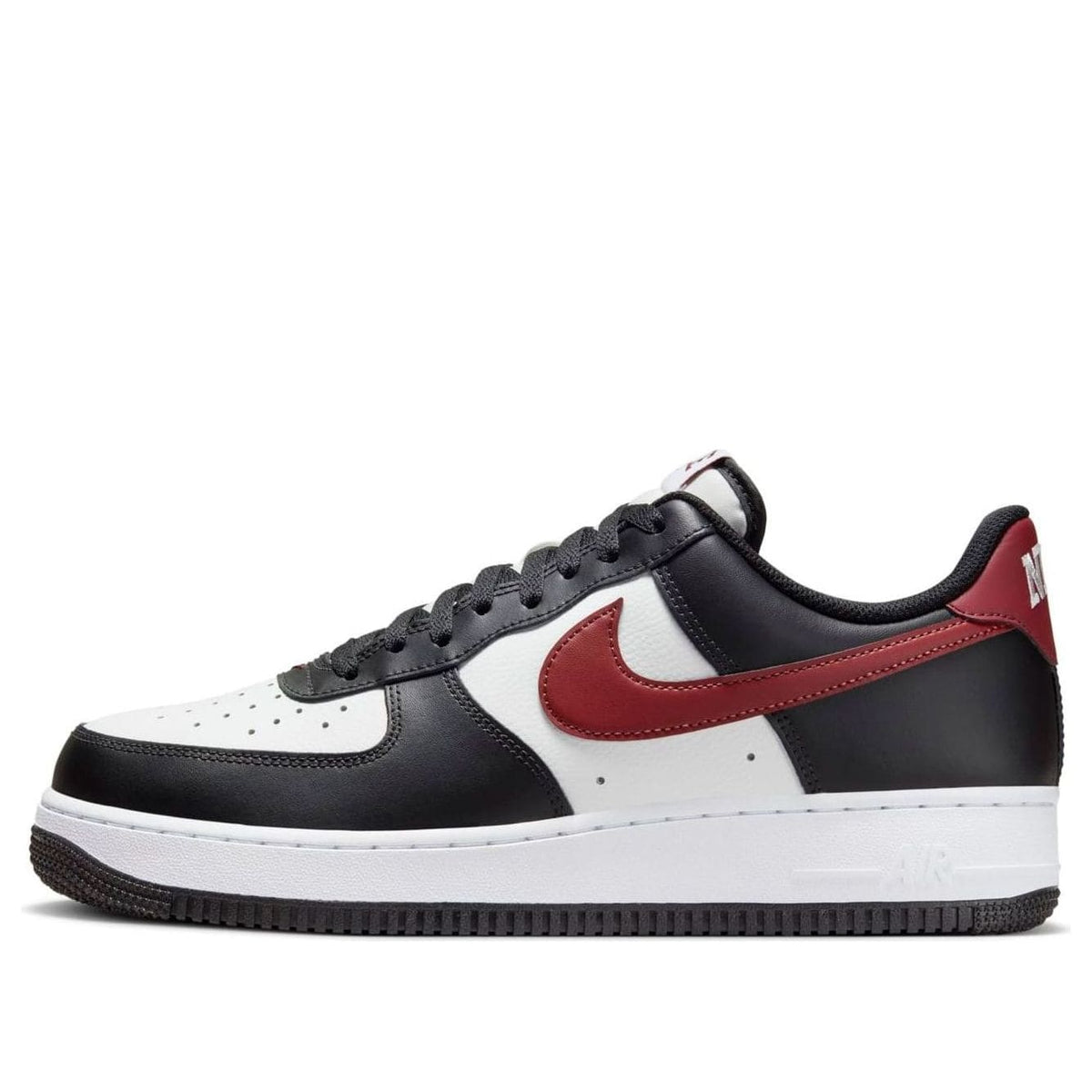 Air Force 1 '07 'Black White Red' | Banlieue91