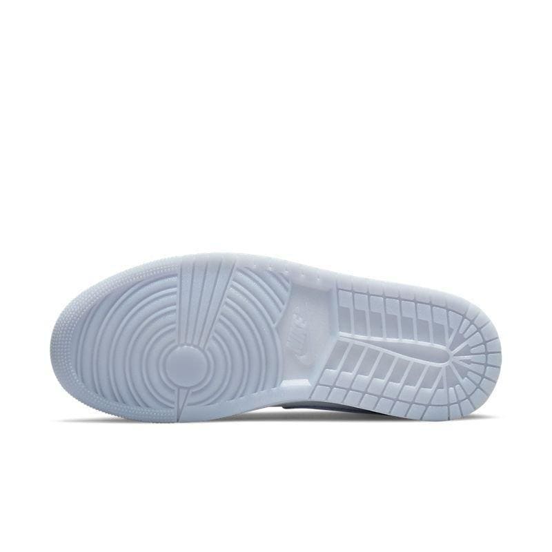 Air Jordan 1 Mid 'Wolf Grey Aluminum' | Banlieue91