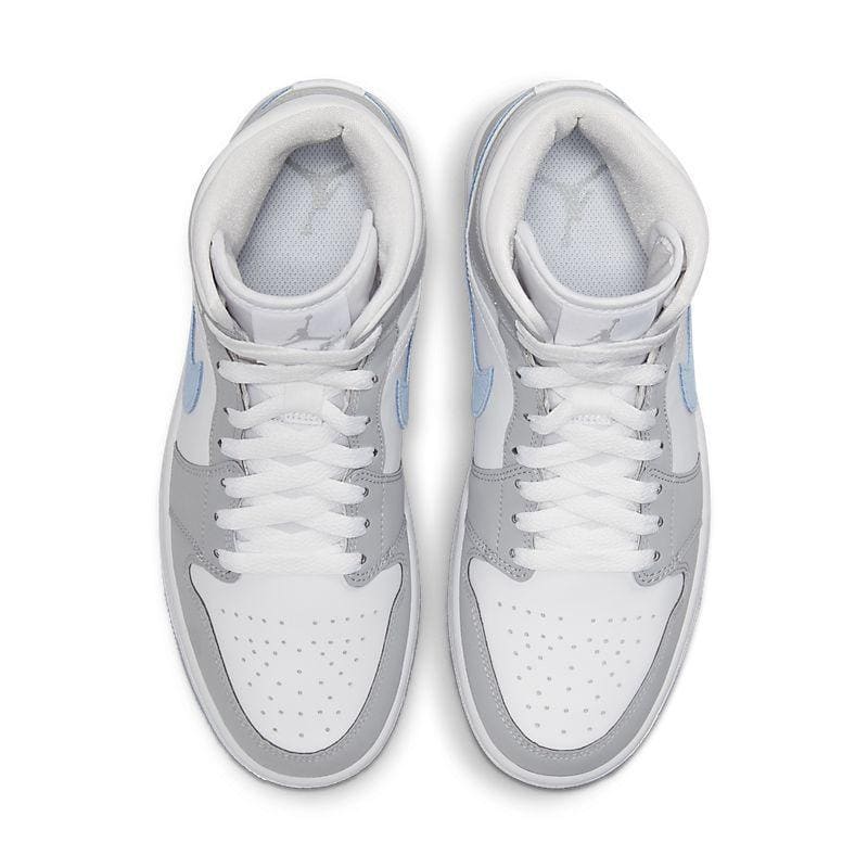 Air Jordan 1 Mid 'Wolf Grey Aluminum' | Banlieue91