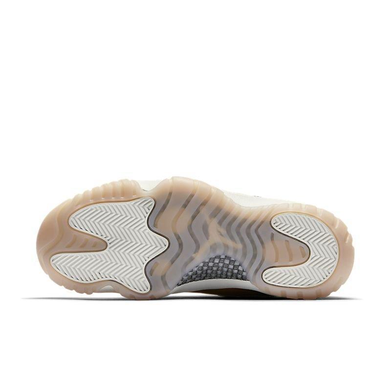 Air Jordan 11 Retro Low 'Rose Gold' - Banlieue91
