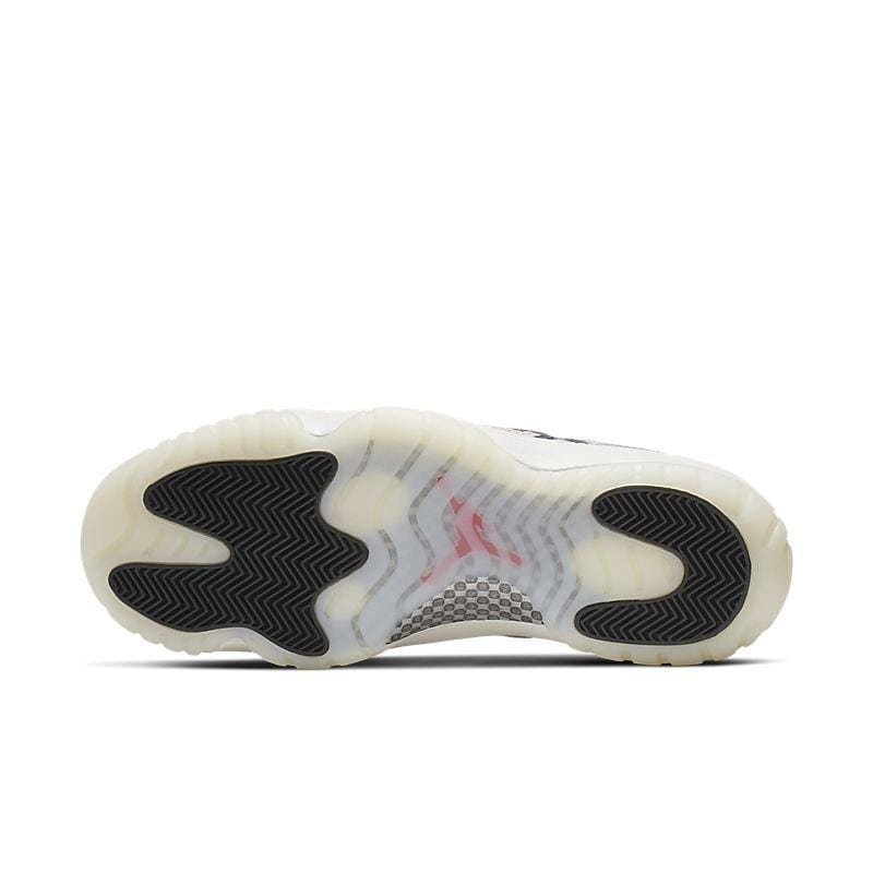 Air Jordan 11 Retro Low 'Snake Light Bone' | Banlieue91