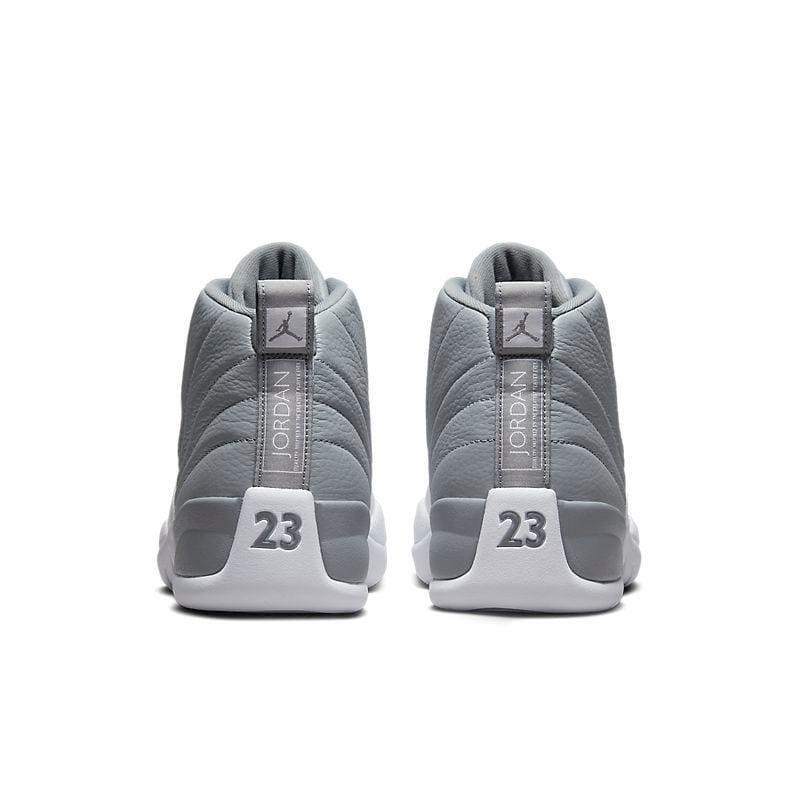 Air Jordan Retro 12 'Stealth' | Banlieue91