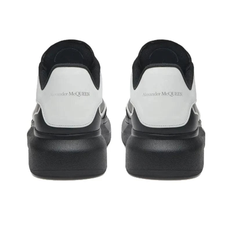Alexander McQueen Oversized Sneakers 'Black White' | Banlieue91