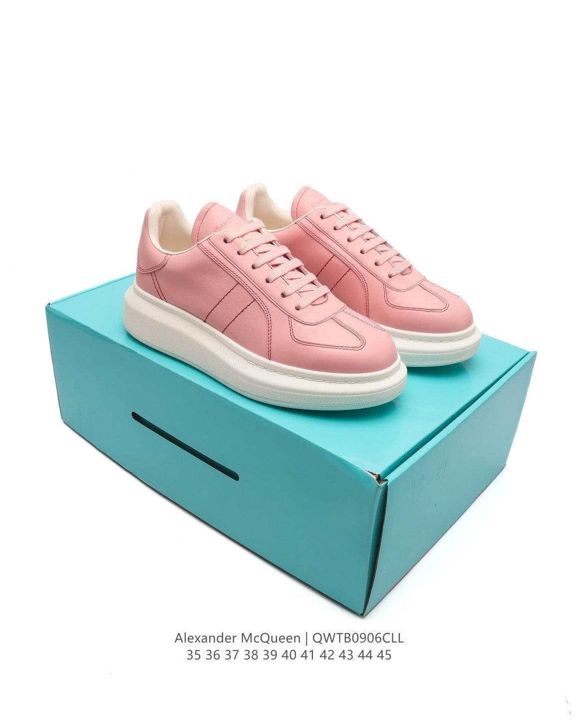 Alexander McQueen 'Pink & White' | Banlieue91