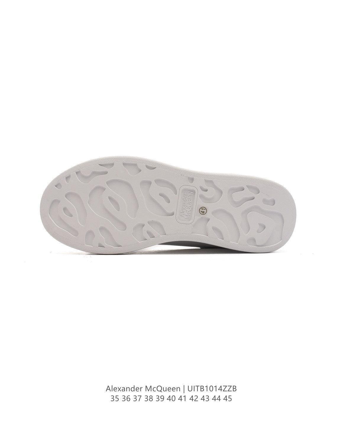 Alexander McQueen 'White & Green' | Banlieue91