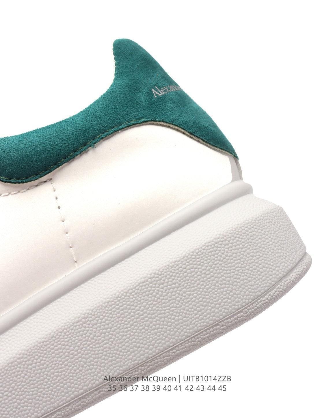 Alexander McQueen 'White & Green' | Banlieue91