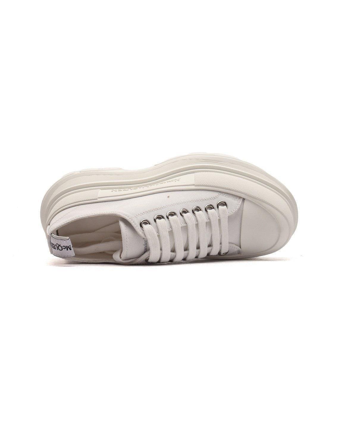 Alexander McQueen Women Tread Slick lace-up Sneakers | Banlieue91