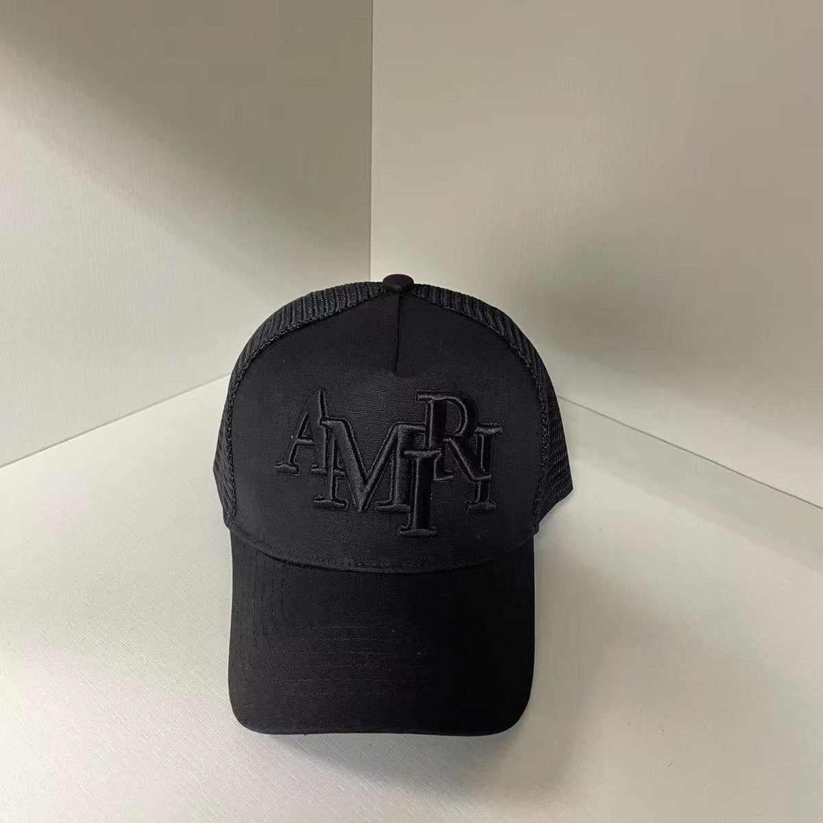 AMIRI Logo Baseball Cap with Adjustable Size | Banlieue91